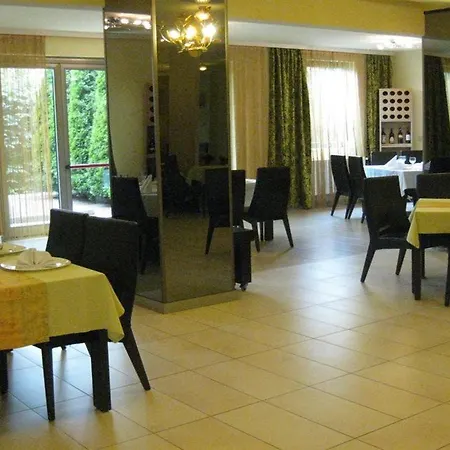 Delpack Готель